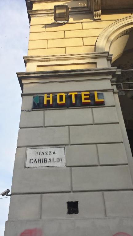 Hotel Stazione โนวารา ภายนอก รูปภาพ